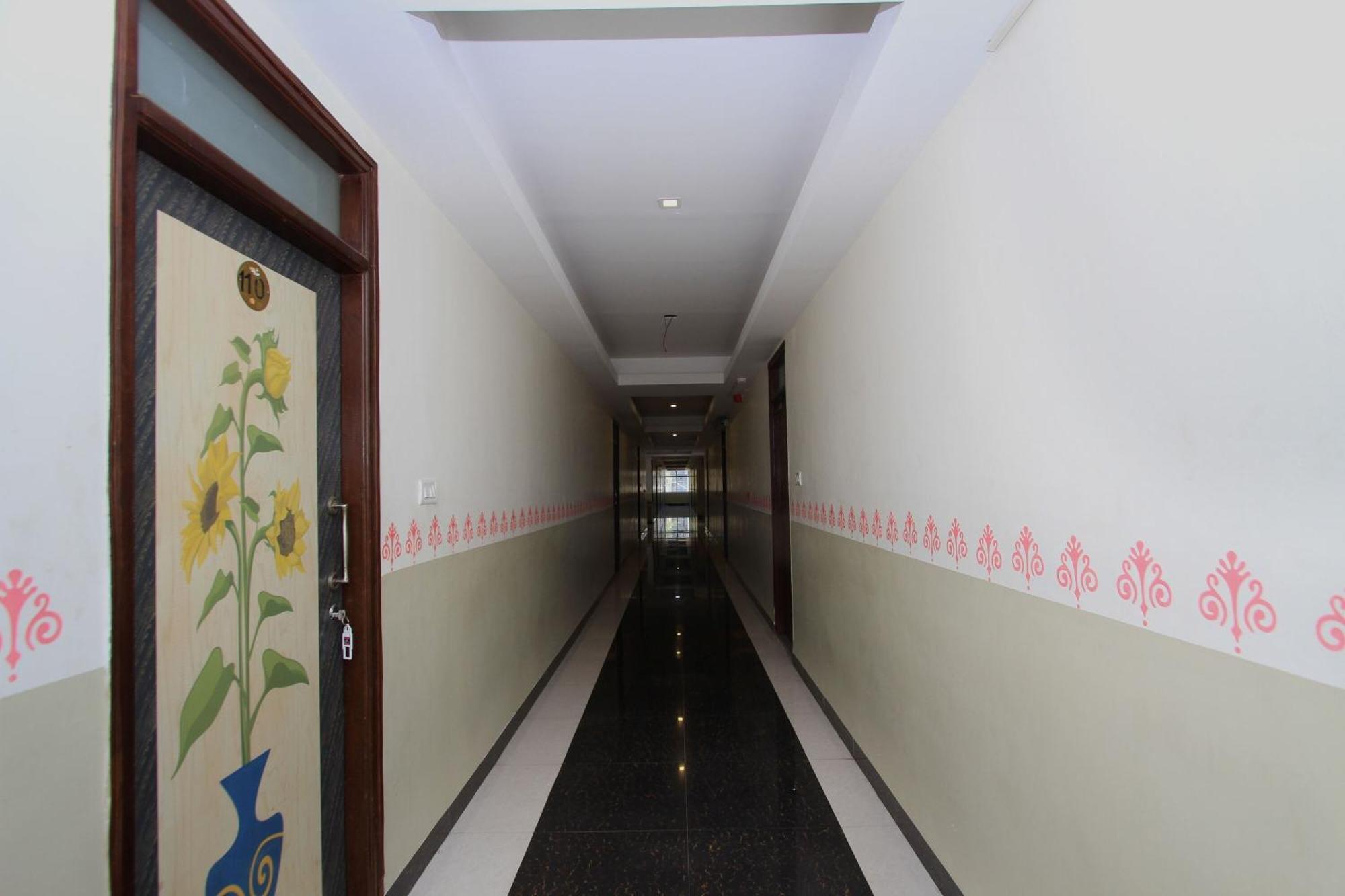 Hotel O Sri Sai Residency Bidadi Eksteriør bilde